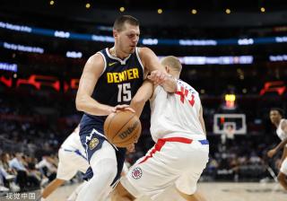 中国足球当 中国足球当