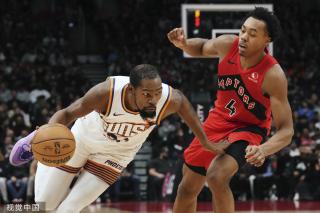 曼首轮大胜 曼首轮大胜