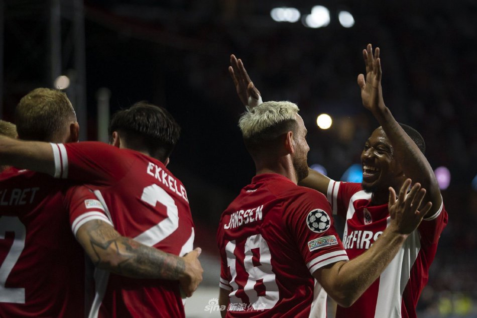 期待两大高 期待两大高