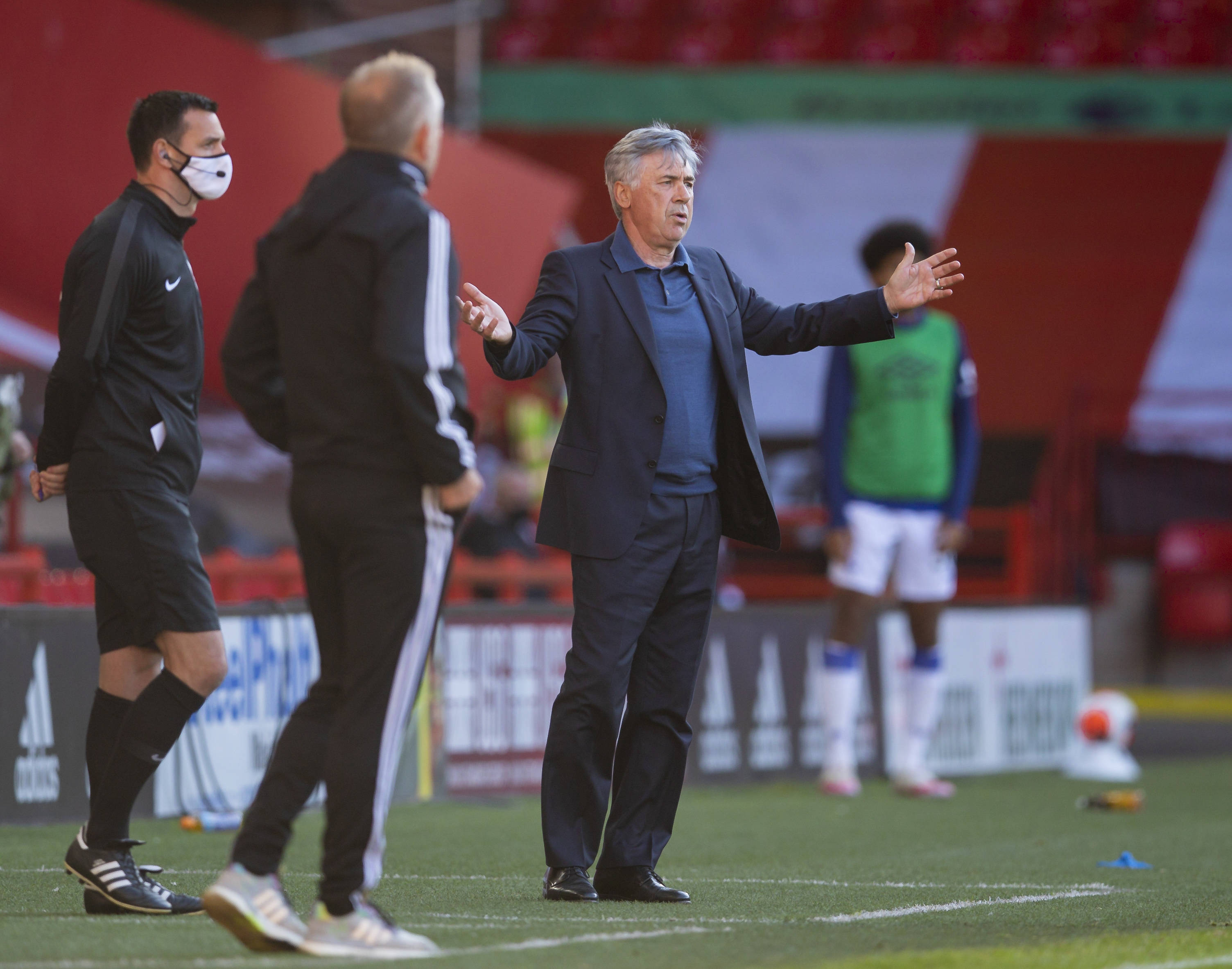 依赖超级巨 依赖超级巨