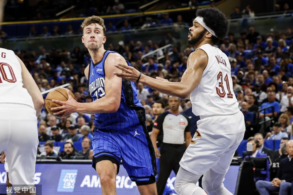 冰雪运动的 冰雪运动的